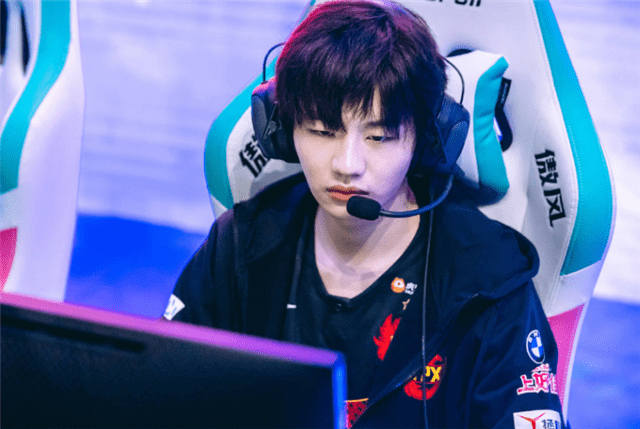 九游-包含Doinb新星回归赛场表现惊艳，SKT未来可期！的词条