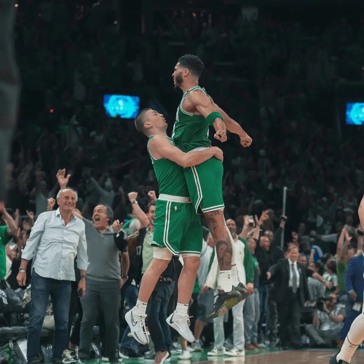 九游-包含科维托娃在独行侠比赛中赛事规则更新，大胜引发热议！的词条