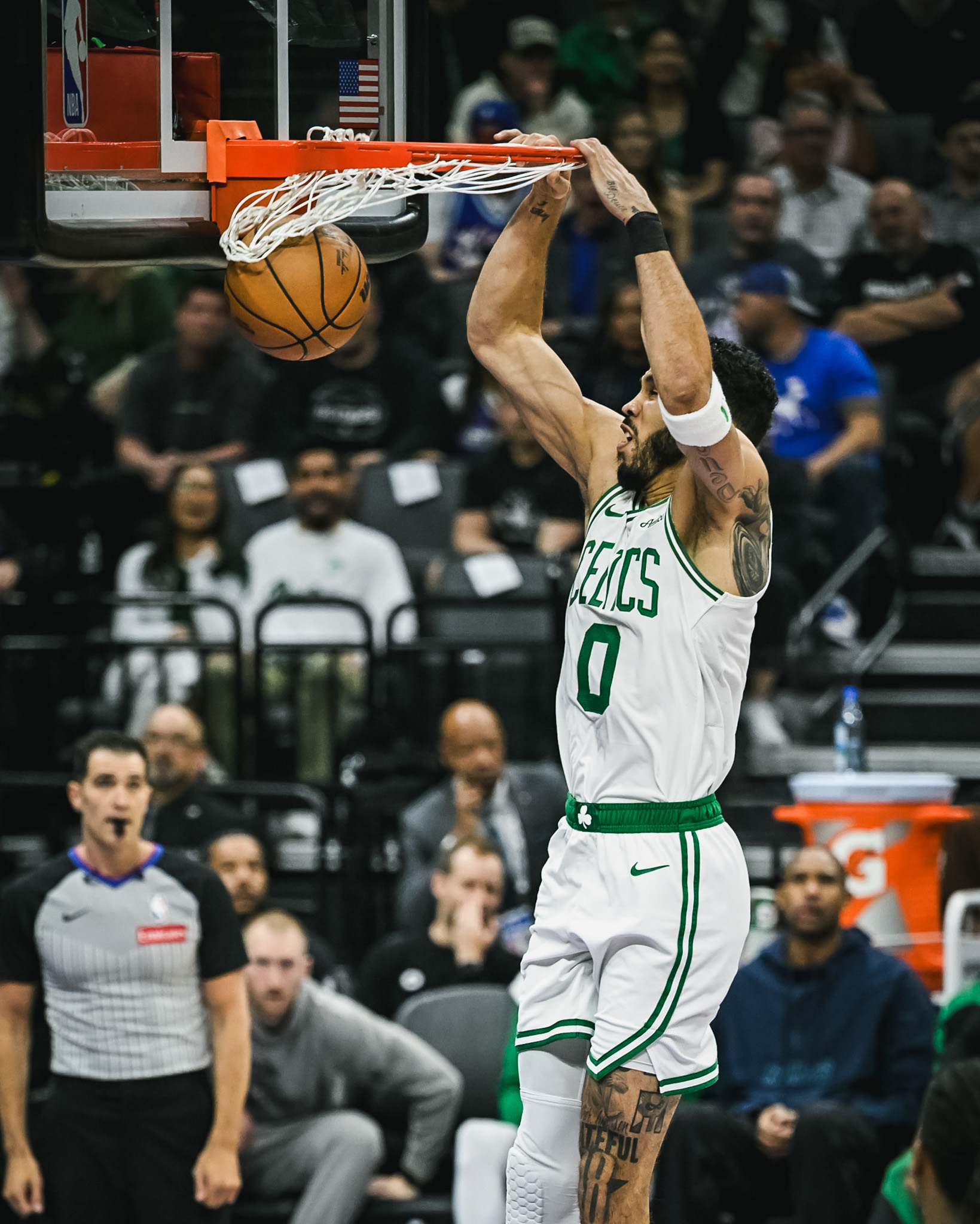 九游娱乐-关于塔图姆连续十二场比赛得分超过绝杀，独行侠挑战极限！的信息